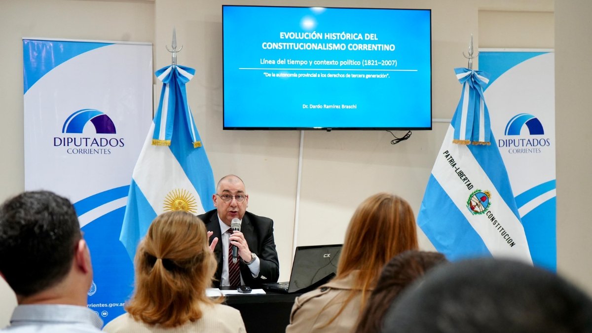 Expusieron en la Legislatura sobre la evolución histórica del constitucionalismo correntino
